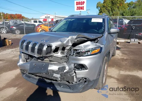 2018 Jeep Cherokee Latitude Plus 4X4 из США, поврежденный, VIN 1C4PJMLX8JD514992